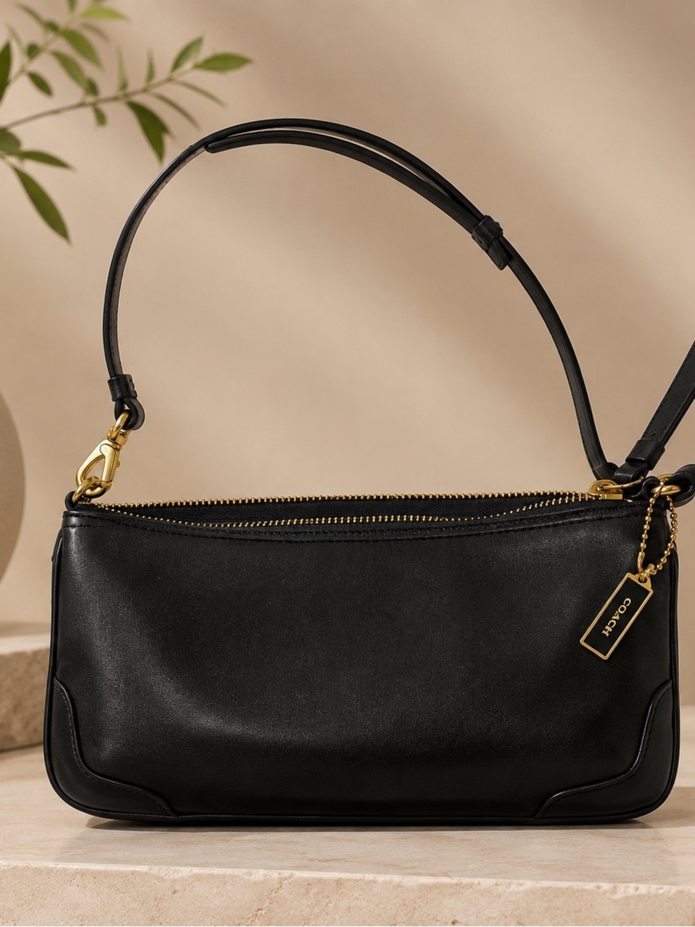 Vintage Coach Black Leather Shoulder Bag with Gold Hardware Accent - Picture 3 of 8